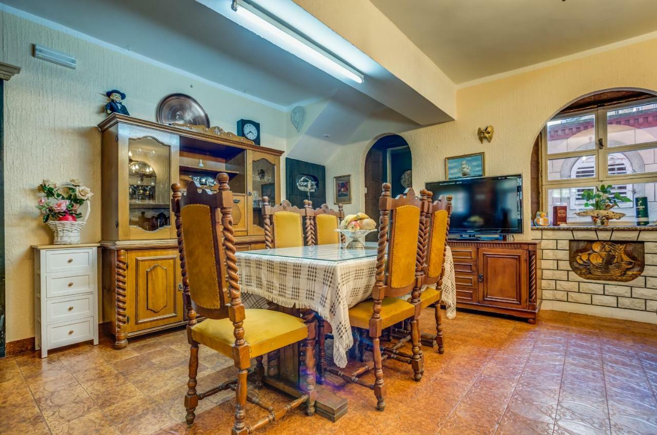 Villa Donkovic Kotor Eksteriør billede